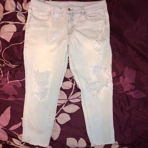 AE cropped jeans